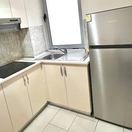 City Center Apartment *